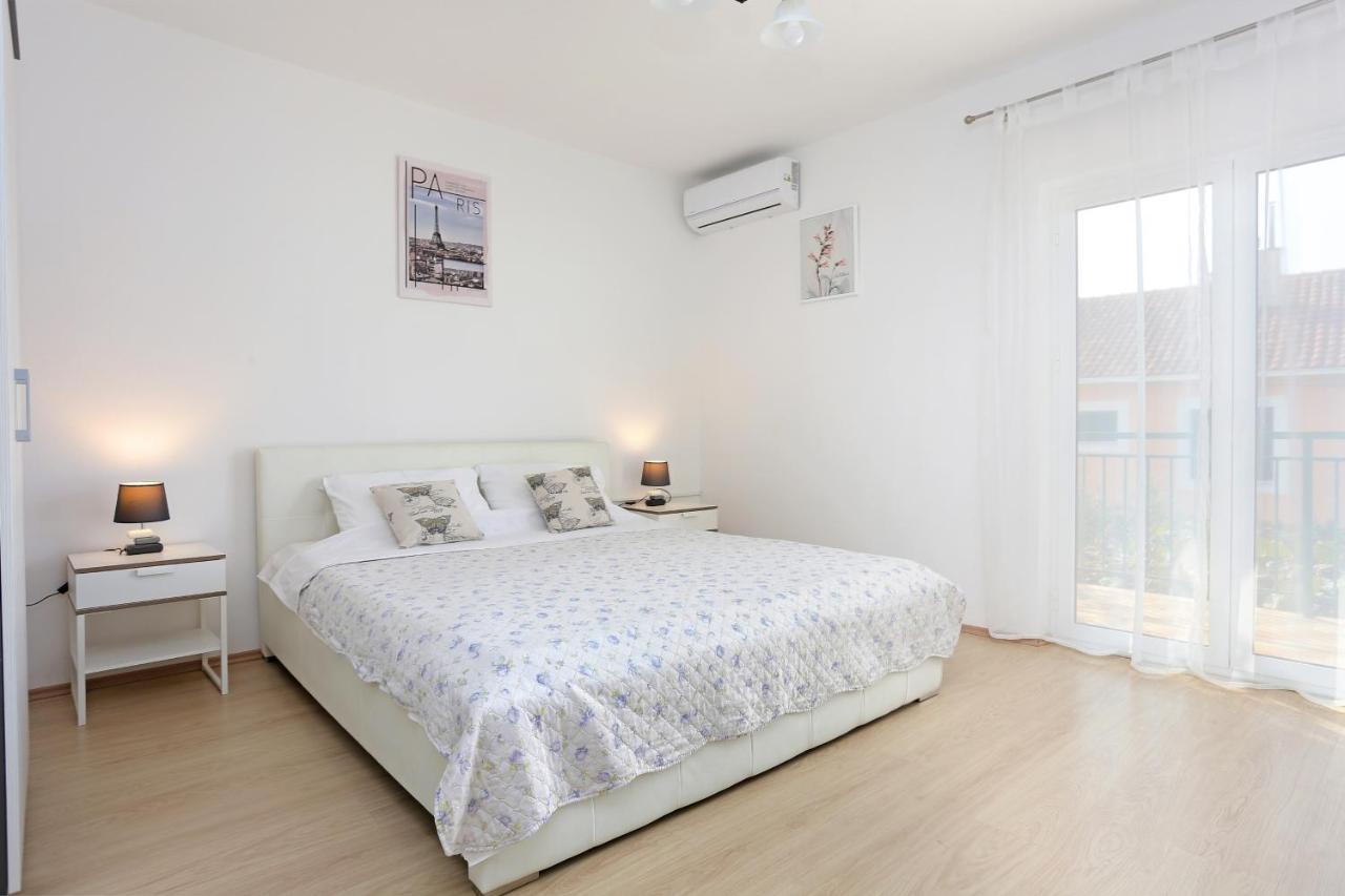 Seaside Holiday House Poljica, Trogir - 5161 Marina Εξωτερικό φωτογραφία